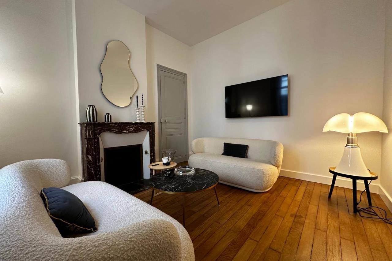 In The Beautiful Districts Of Tours A "Particular" With Great Comfort Villa Buitenkant foto